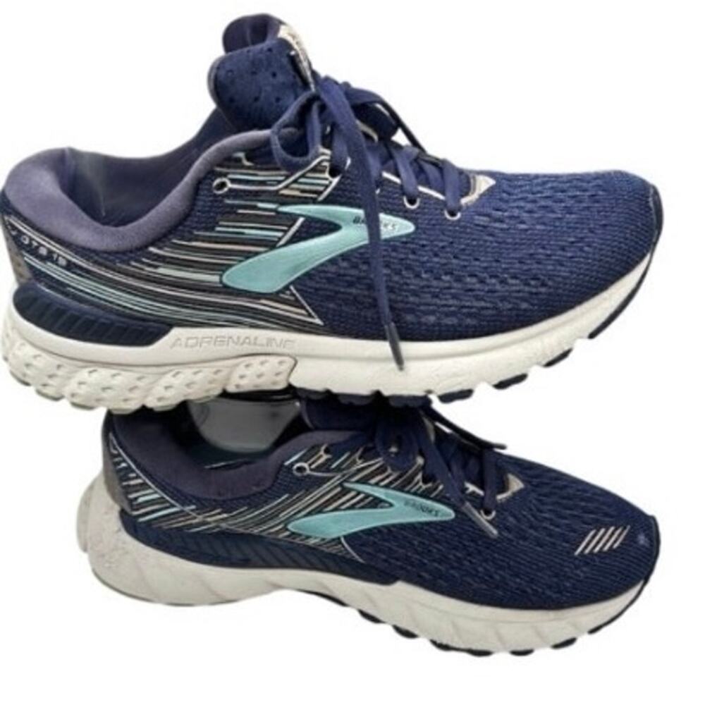 Brooks Adrenaline GTS 19 running athletic grey shoes women’s sz 8